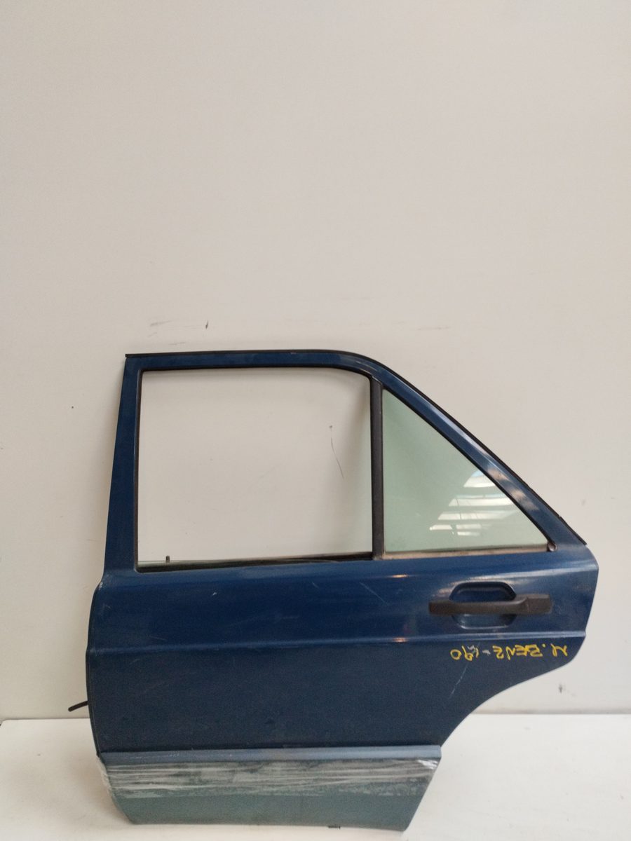 Puerta Trasera Izquierda Mercedes-Benz Clase C (W201) Berlina 1982-1993 E 190 (201.024)