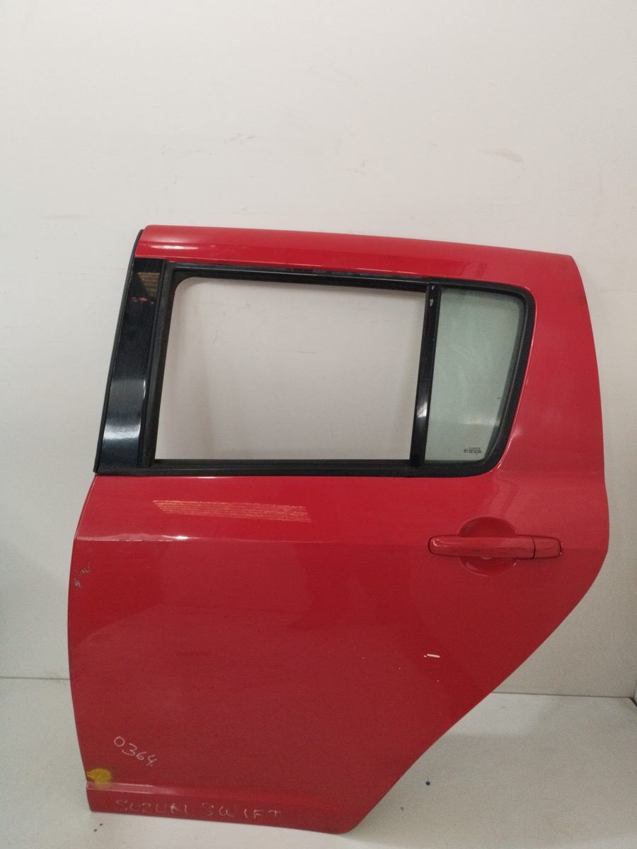 Puerta Trasera Izquierda Suzuki Swift Berlina (MZ) 2005-2012 GL (5-ptas.)