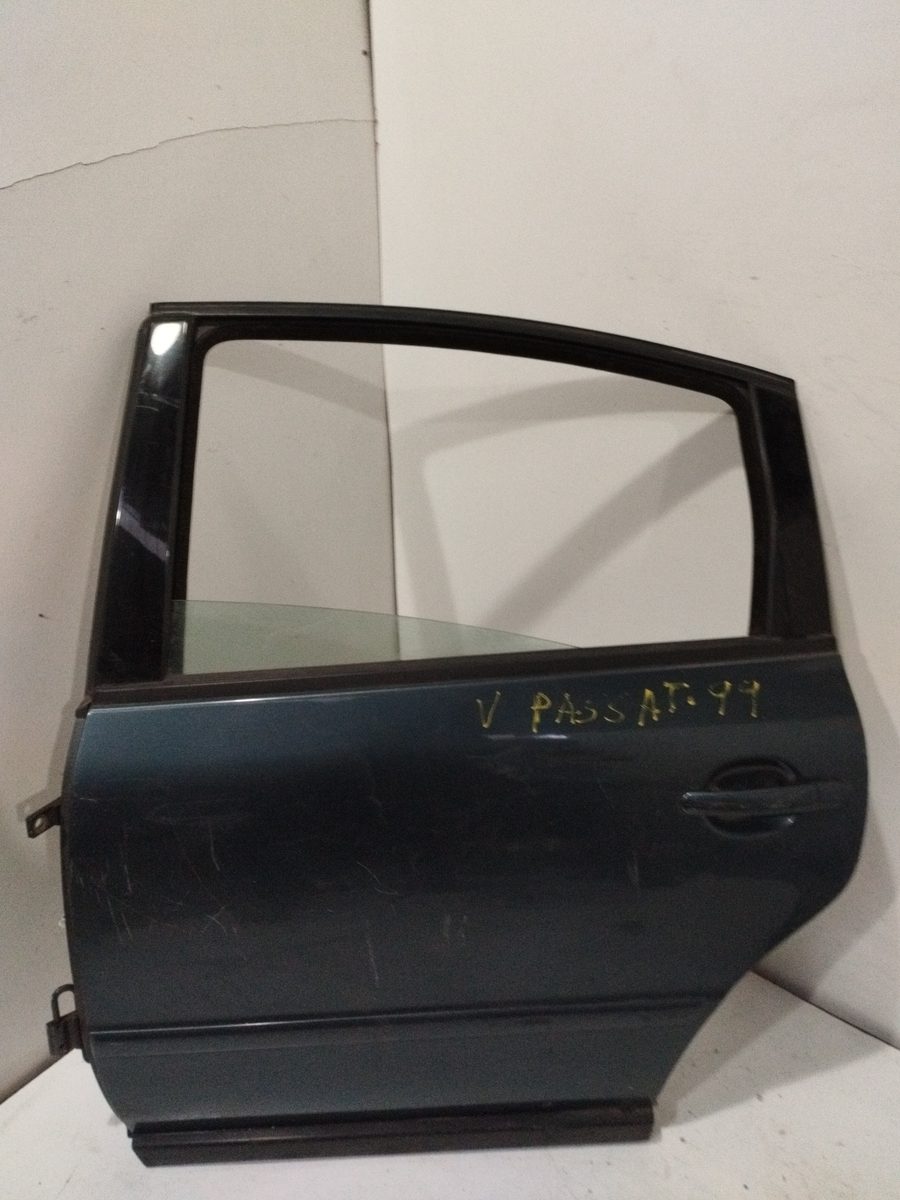Puerta Trasera Izquierda Volkswagen Passat Berlina (3B2) 1996-2000 Básico