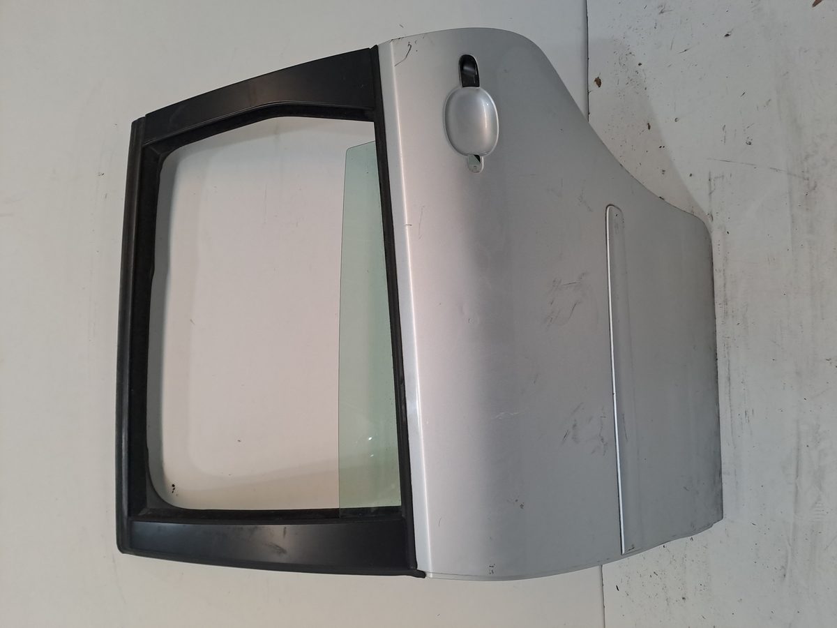Puerta Trasera Izquierda Volkswagen Polo (9N1) 2001-2005 SDI