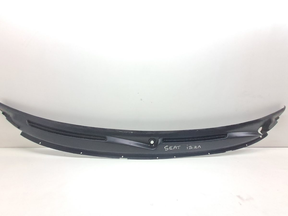 Rejilla De Torpedo SEAT Ibiza (6K1) 1999-2002