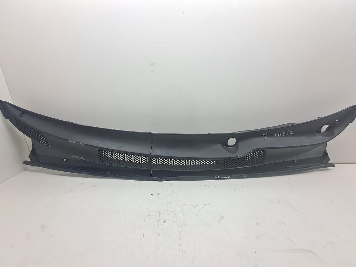 Rejilla De Torpedo Toyota Yaris 2008-2011