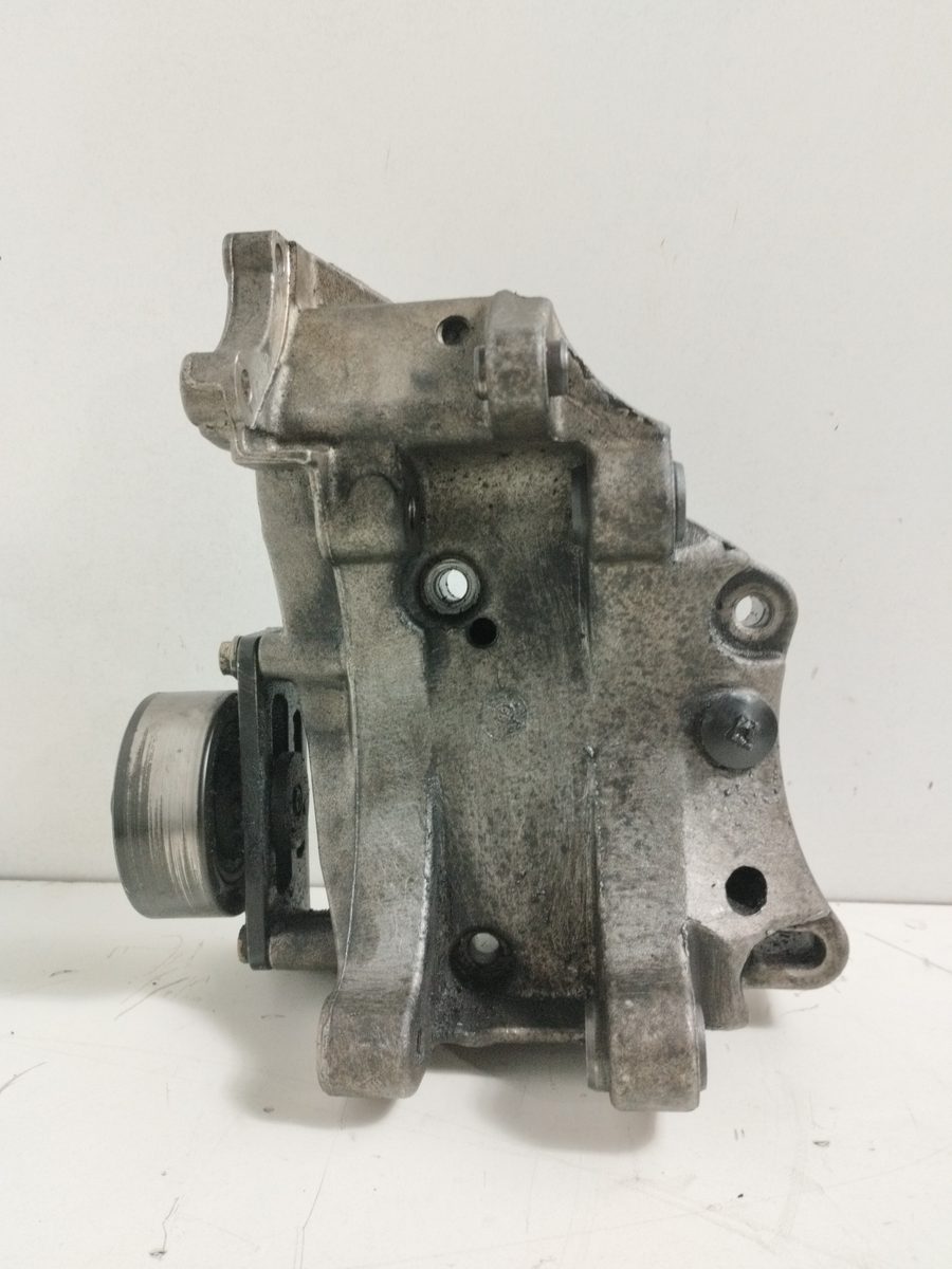 Soporte Alternador Peugeot 207 2006-2012 1.4 16V VTi 1.4L 70kW