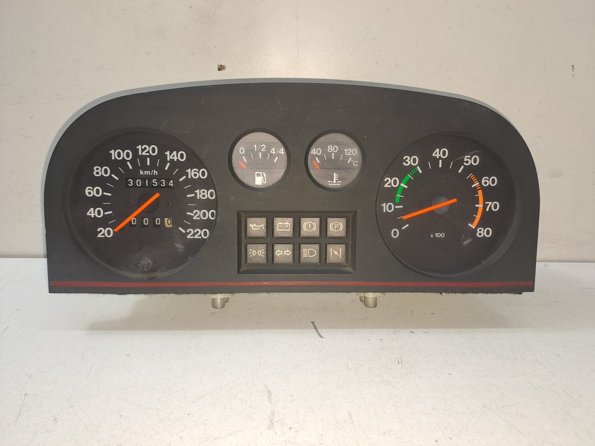 Tablero De Instrumentos Alfa Romeo 33 Berlina 1983-Actualidad 1.7 QV 1.7L 84kW 8240239900