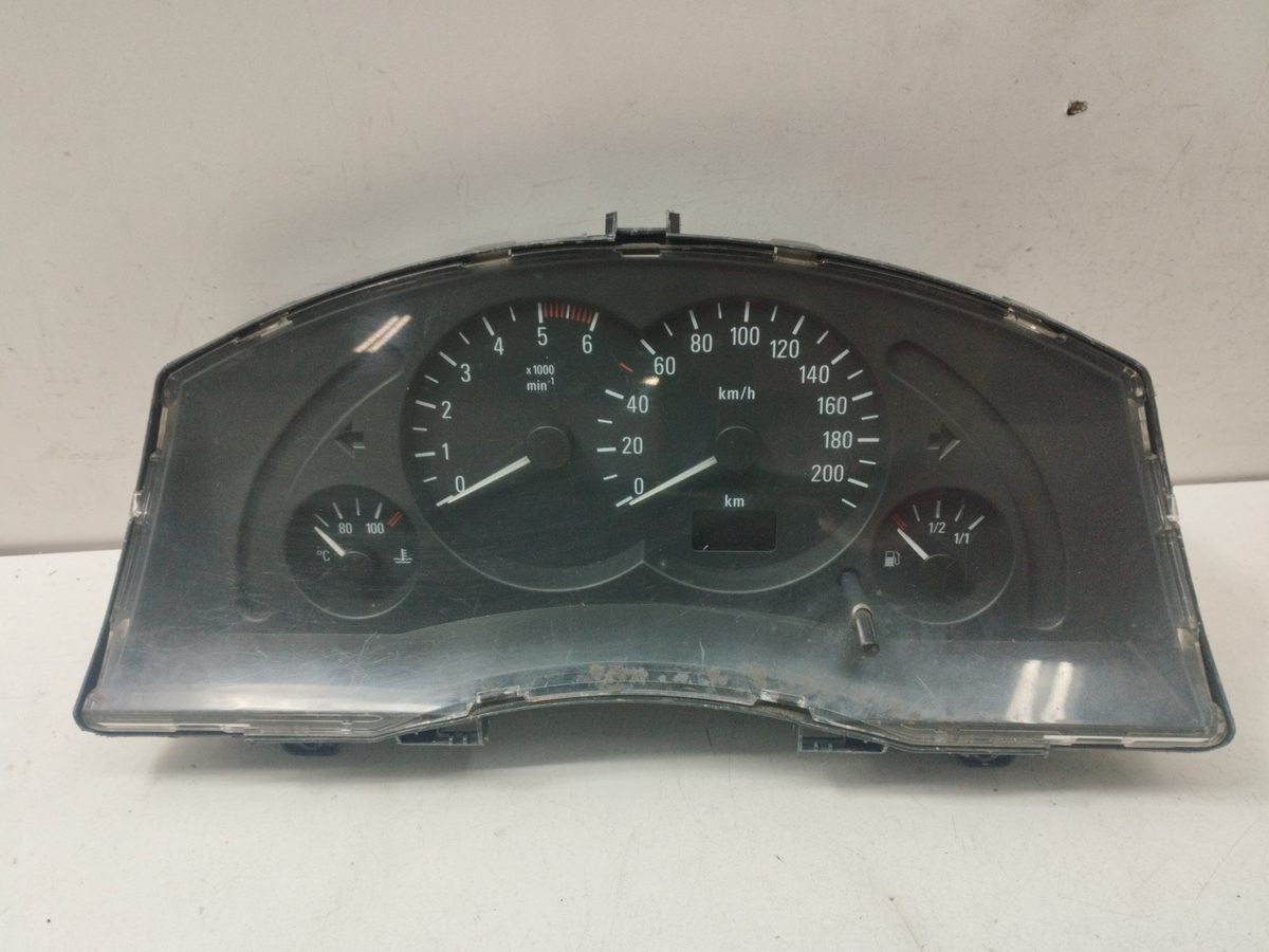 Tablero De Instrumentos Chevrolet Meriva 2003-2008 Cosmo 1.7L 55kW 13140259MF
