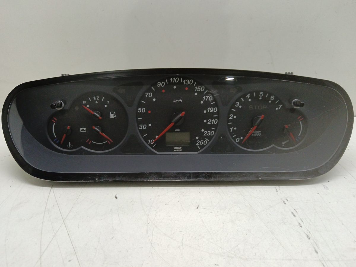 Tablero De Instrumentos Citroën C5 Berlina 2001-2004 2.2 HDi Vivace 2.2L 98kW 9654562680
