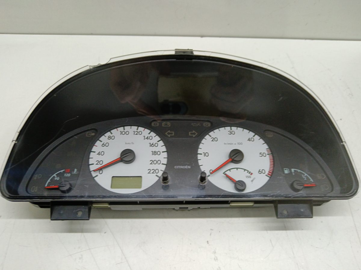 Tablero De Instrumentos Citroën Xsara Coupe 1997-2005 9645745380