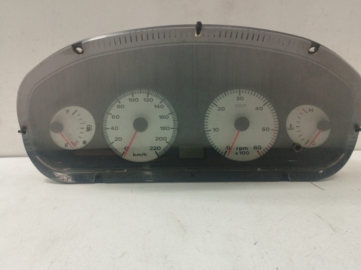 Tablero De Instrumentos Fiat Brava (182) 1995-2002 1.9 Diesel 1.9L 48kW 6062460020