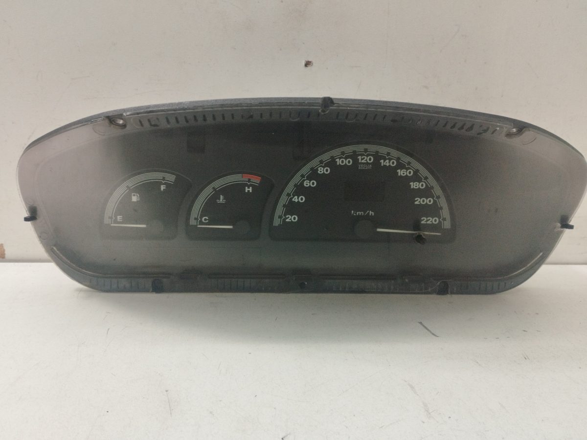Tablero De Instrumentos Fiat Brava (182) 1995-2002 JTD 105 / 100 Clima 6062480020
