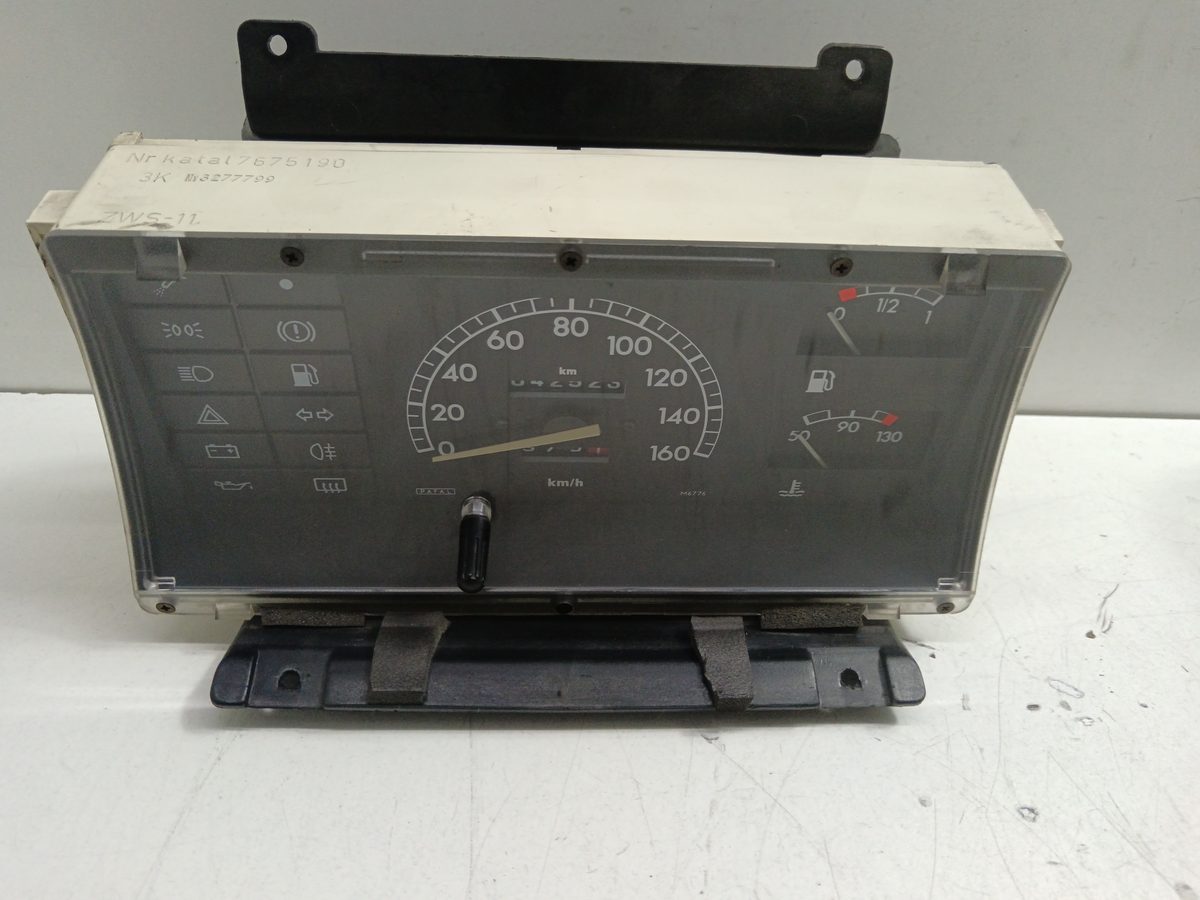 Tablero De Instrumentos Fiat Cinquecento (170) 1993-1998 0.9 I.E. 0.9L 29kW 832396011