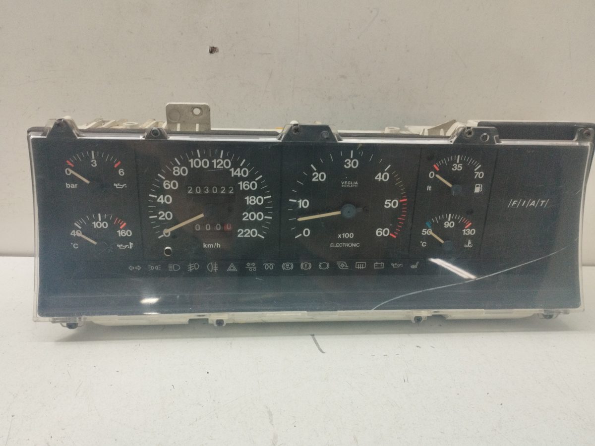 Tablero De Instrumentos Fiat Croma (182) 1986-1996 2.5 Turbodiesel 2.5L 85kW 82476596