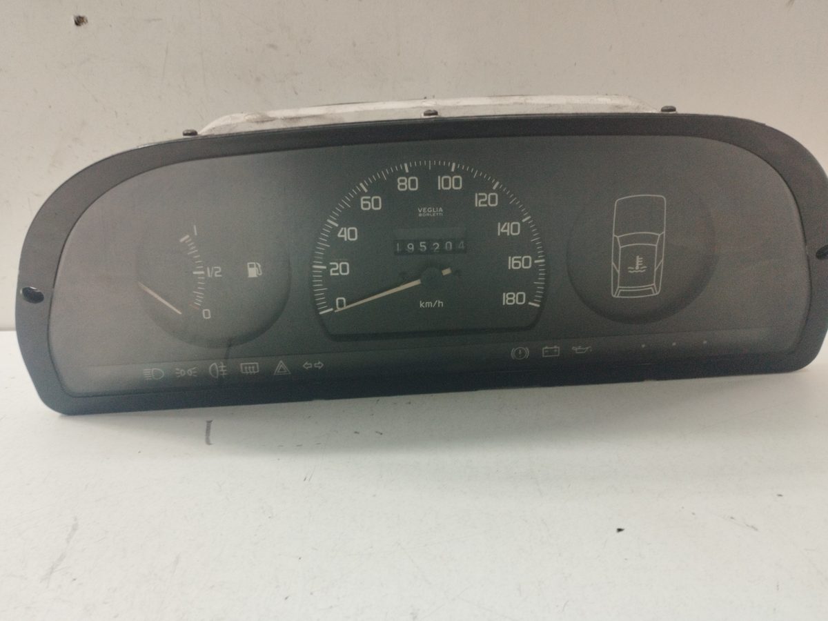 Tablero De Instrumentos Fiat Uno (146) 1983-Actualidad 1,3 1.3L 48kW 6046030020