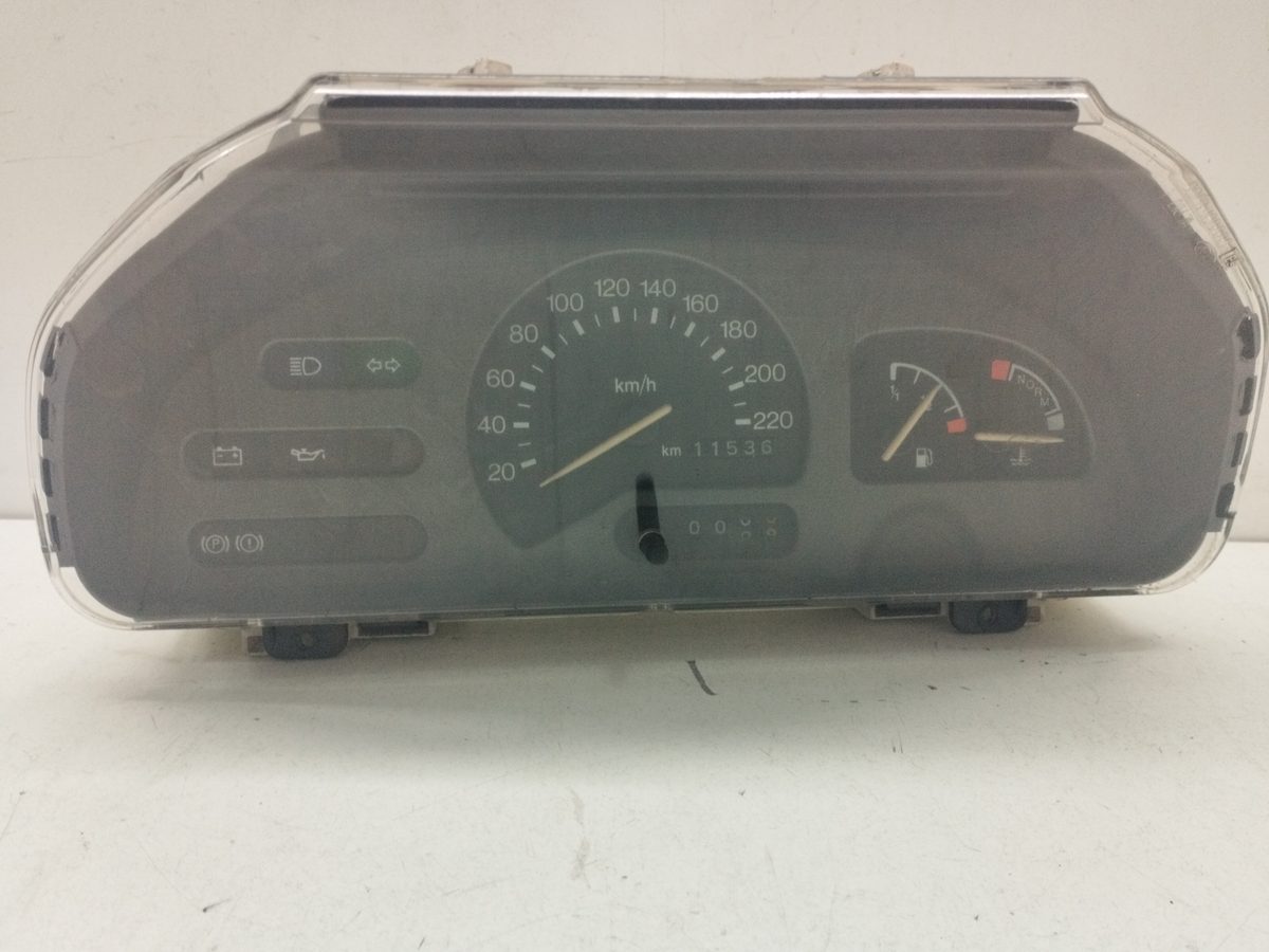 Tablero De Instrumentos Ford Fiesta Berl./courier 1988-1997 Surf 1.8L 44kW 94FP10841AA