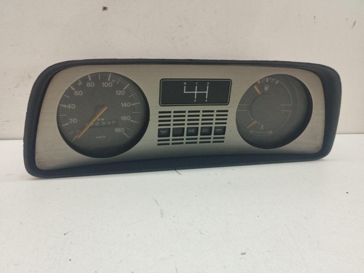 Tablero De Instrumentos Ford Fiesta Berl./express 1976-Actualidad XR2 82FBL08496A