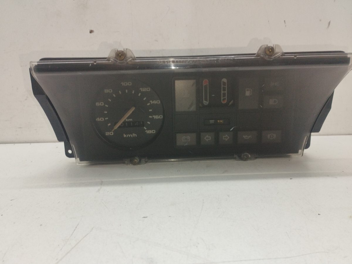 Tablero De Instrumentos Ford Fiesta Berl./express 1976-Actualidad XR2 84FB10841AC