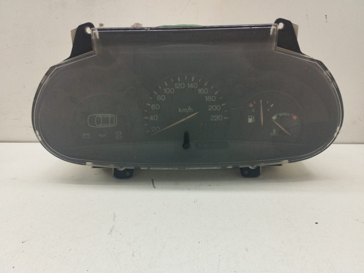 Tablero De Instrumentos Ford Fiesta Berlina 1995-1999 Básico 1.8L 44kW 86AB10841DB1
