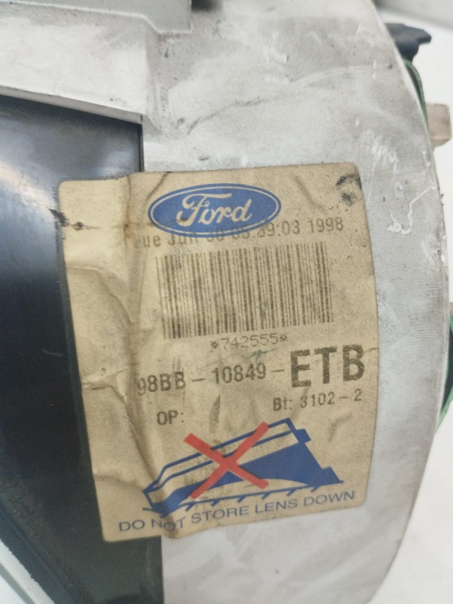 Tablero de Instrumentos Ford Mondeo (GD) 1996-2001