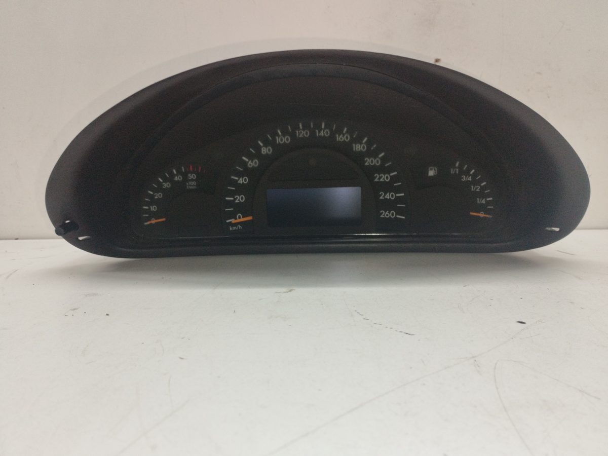 Tablero De Instrumentos Mercedes-Benz Clase C (W203) Berlina 2000-2007 A2035403911