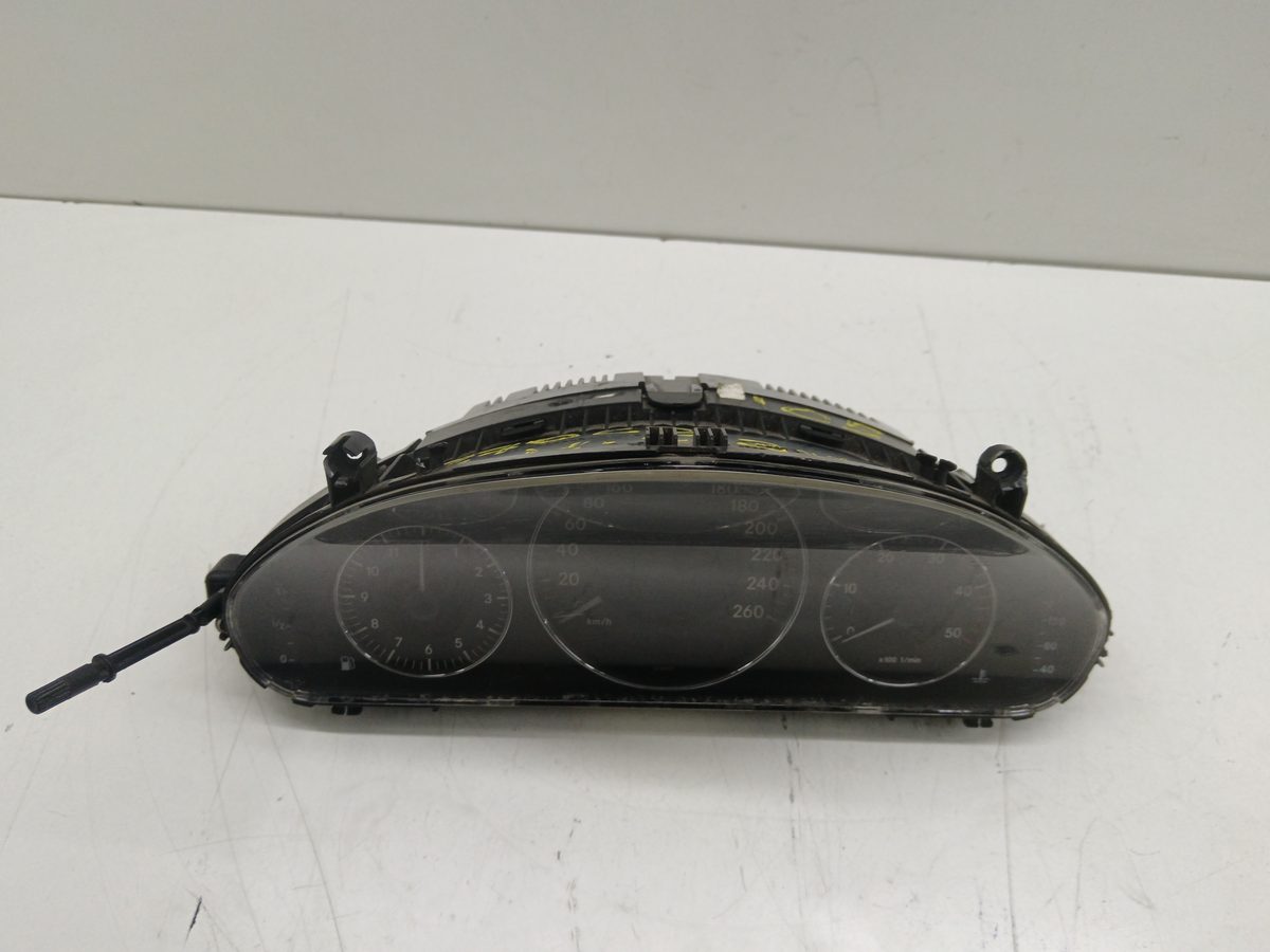 Tablero de Instrumentos Mercedes-Benz Clase E (W211) 2002-2009