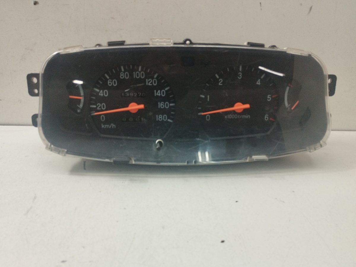 Tablero De Instrumentos Mitsubishi L 200 (K60T) 1996-1999 2.5 Diesel 2.5L 55kW MR480307