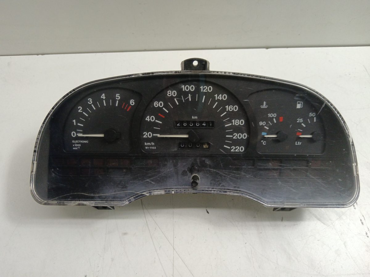 Tablero De Instrumentos Opel Astra F Berlina 1991-1998 Cool Dream 2.0L 85kW 90356303