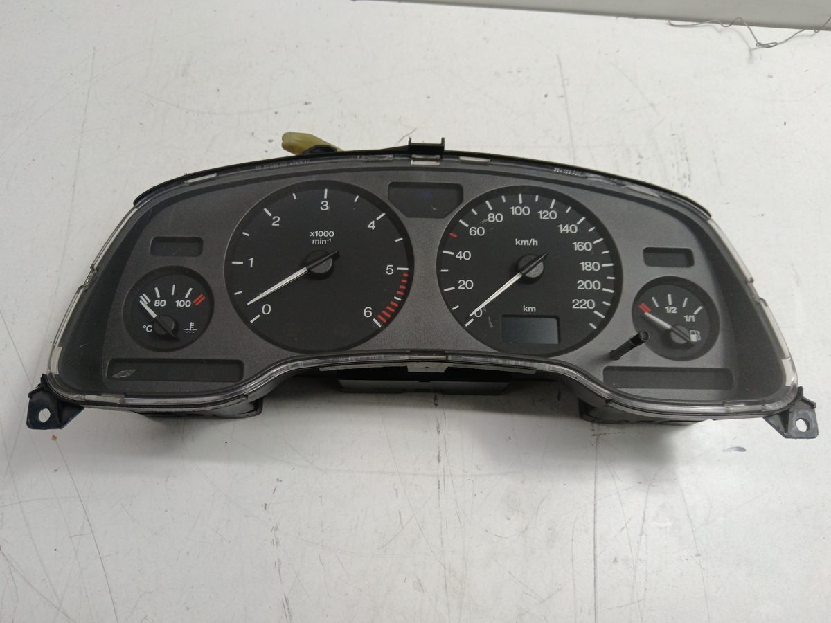 Tablero De Instrumentos Opel Astra G Berlina 1998-2004 Club 1.7L 55kW 09228743