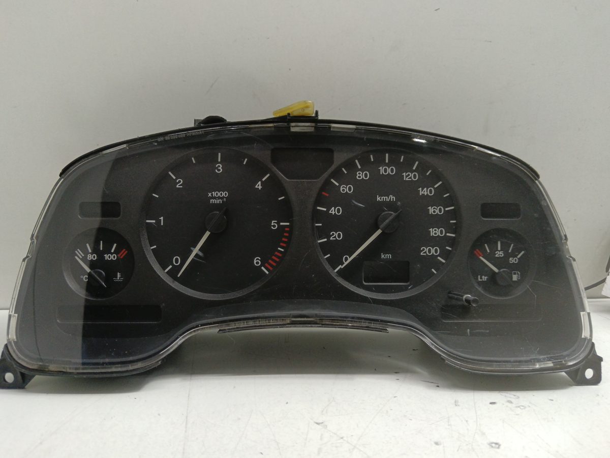 Tablero De Instrumentos Opel Astra G Berlina 1998-2004 Comfort 2.0L 74kW YL09131135