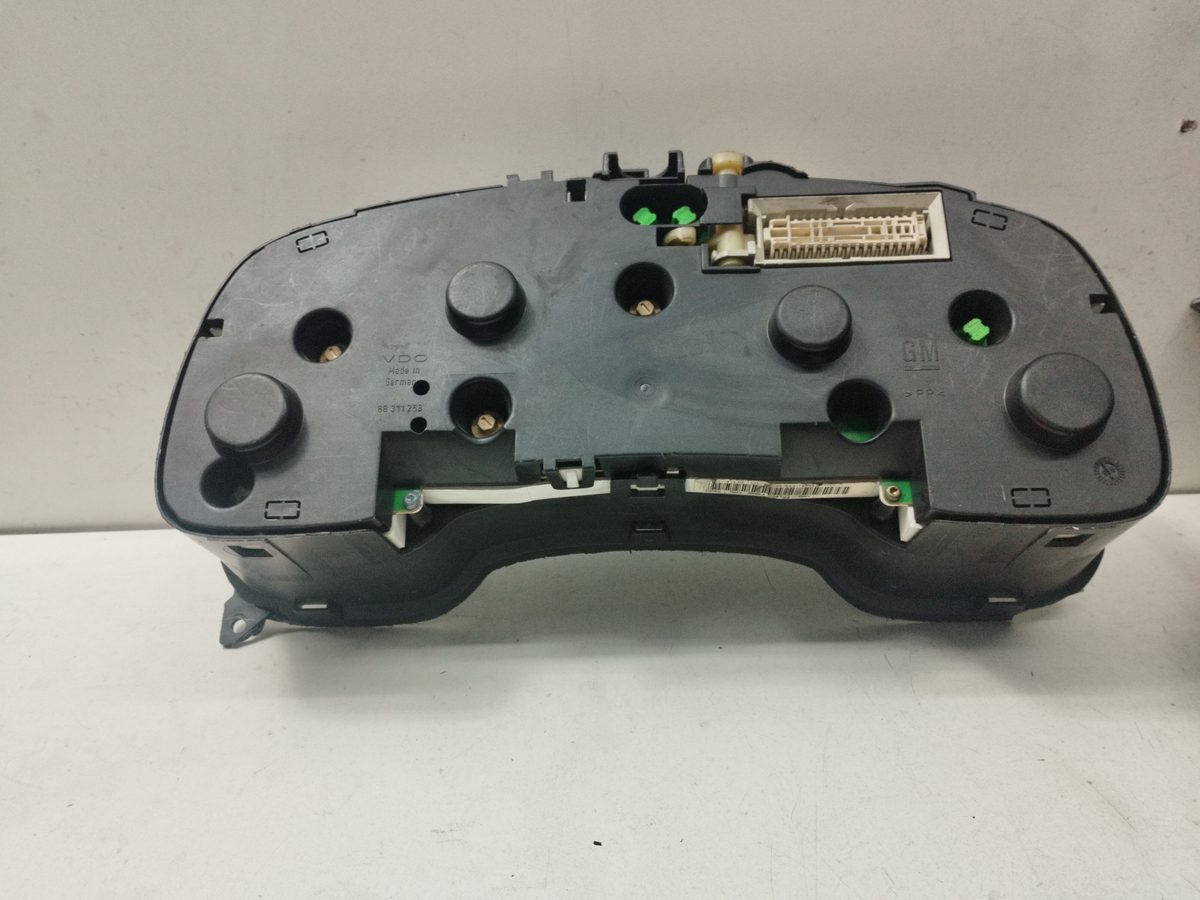 Tablero de Instrumentos Opel Astra G Caravan 1998-2004