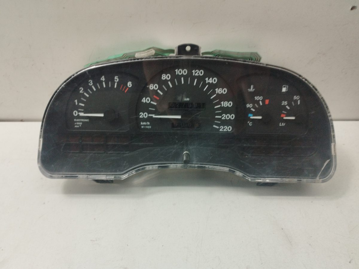 Tablero De Instrumentos Opel Vectra A 1988-Actualidad 1.7 Diesel 1.7L 44kW OPEL90518595RS