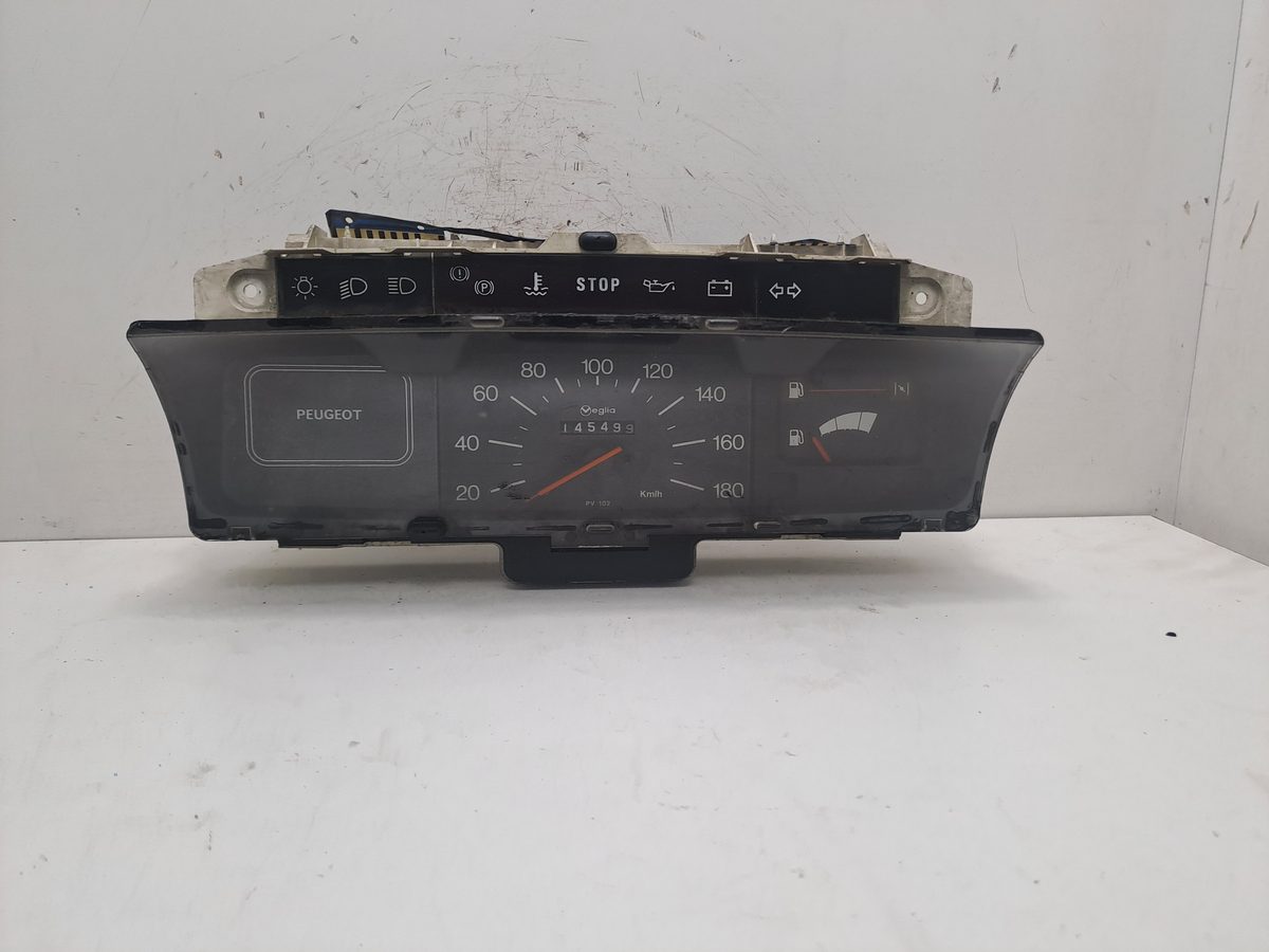 Tablero De Instrumentos Peugeot 205 Berlina 1983-1998 1.8 Diesel CAT 1.8L 43kW 9253234280