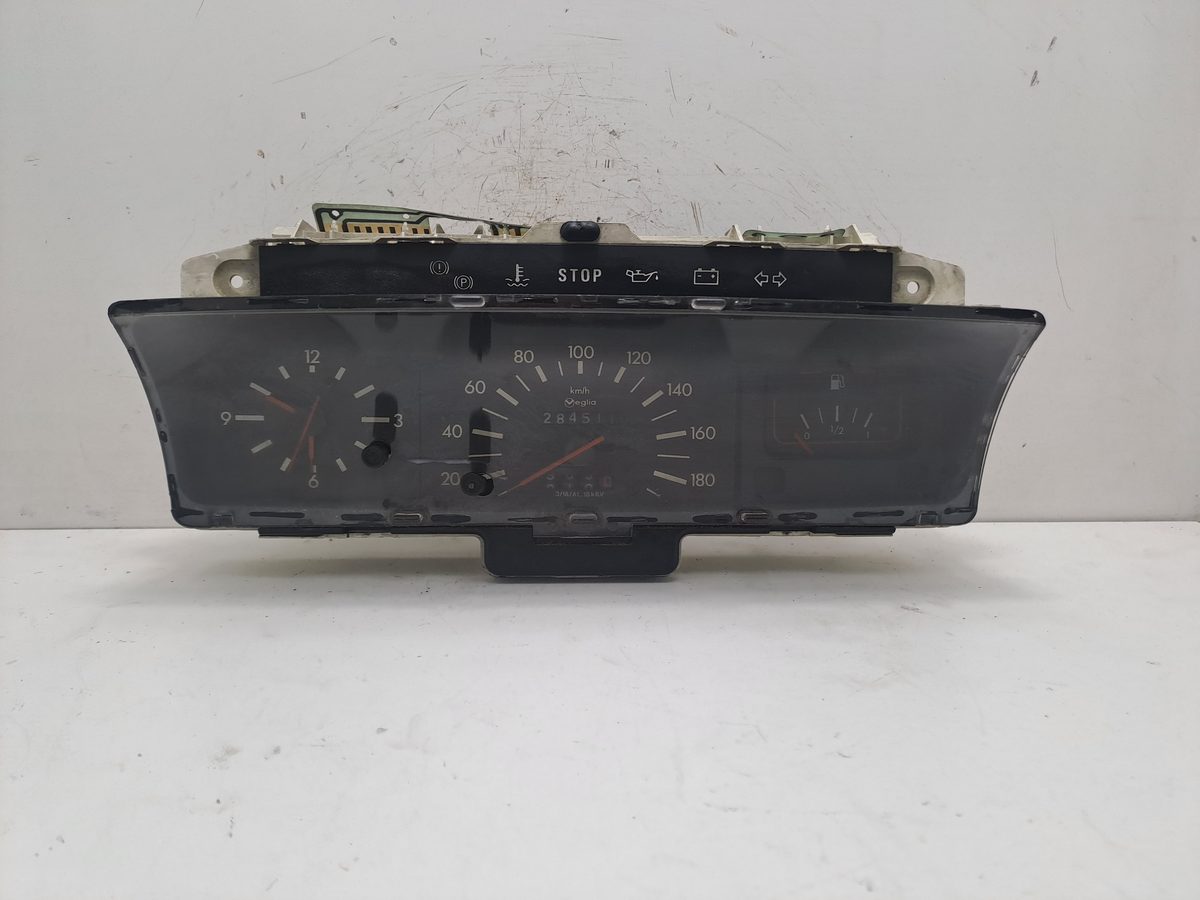 Tablero De Instrumentos Peugeot 205 Berlina 1983-1998 1.8 Diesel CAT 1.8L 43kW 9253234280