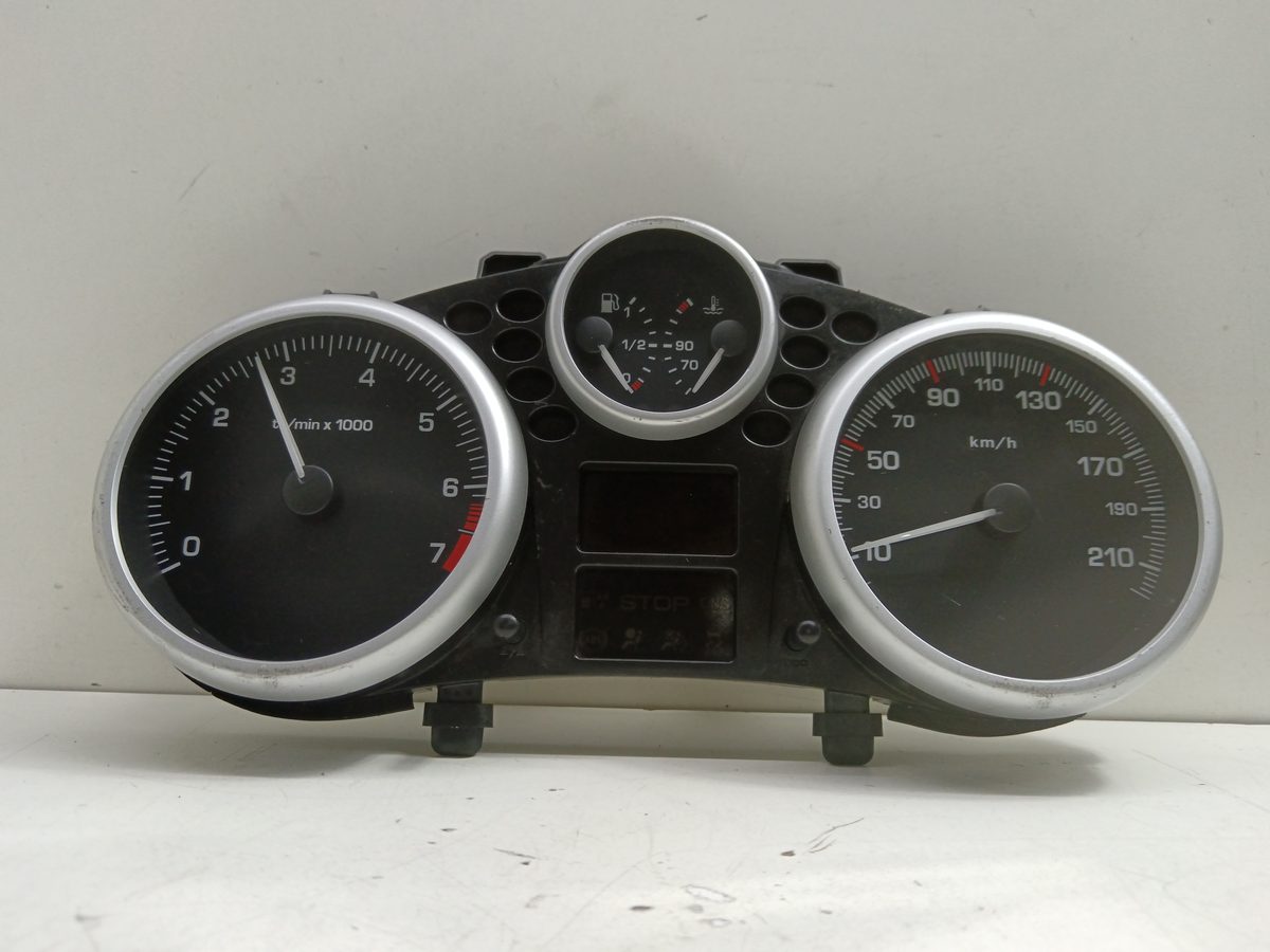 Tablero De Instrumentos Peugeot 206+ 2009-2012 1,1 1.1L 44kW 9666636780