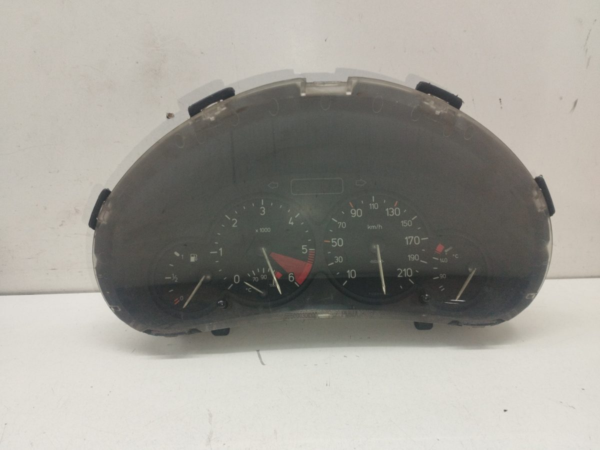 Tablero De Instrumentos Peugeot 206 Berlina 1998-2010 XR 1.9L 51kW 9648095080
