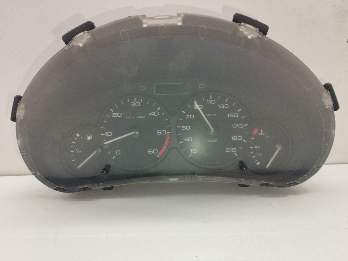 Tablero De Instrumentos Peugeot 206 Sw 2002-2007 1.4 HDi 1.4L 50kW 9648836380