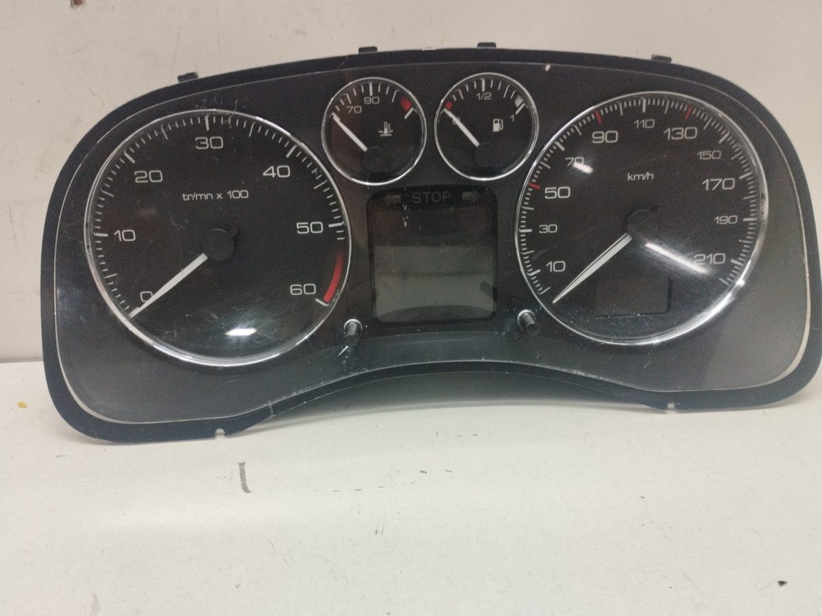 Tablero De Instrumentos Peugeot 307 Berlina (S2) 2005-2008 XS 2.0L 100kW P9660470680E01