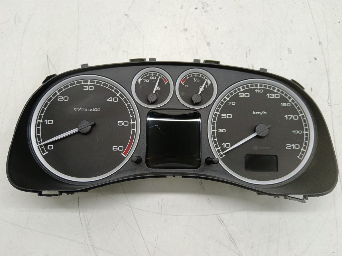 Tablero De Instrumentos Peugeot 307 Break / Sw (S1) 2002-2005 SW 2.0L 79kW P9646742480