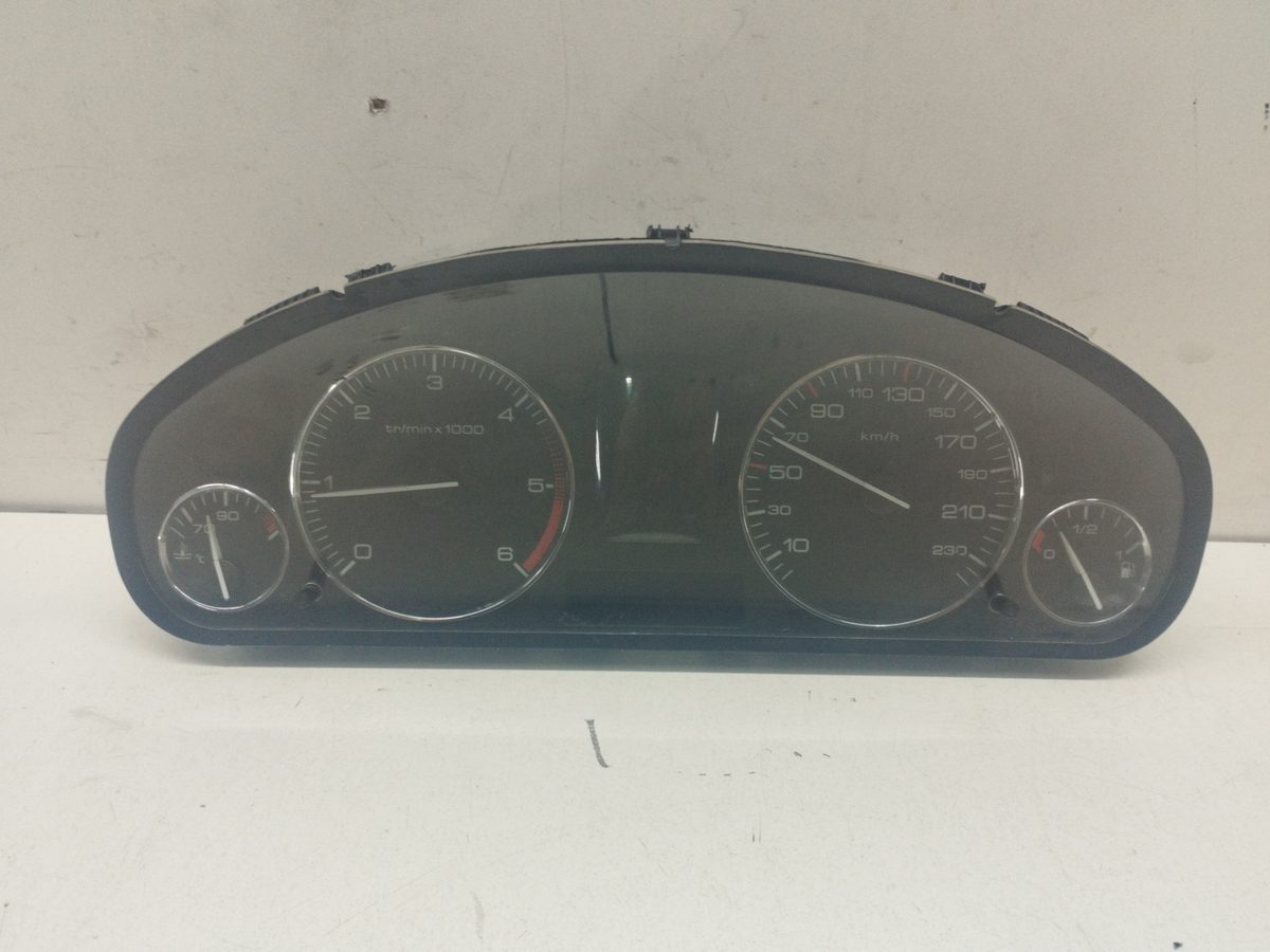 Tablero De Instrumentos Peugeot 407 2004-2011 ST Confort Pack 2.0L 100kW 9658137280