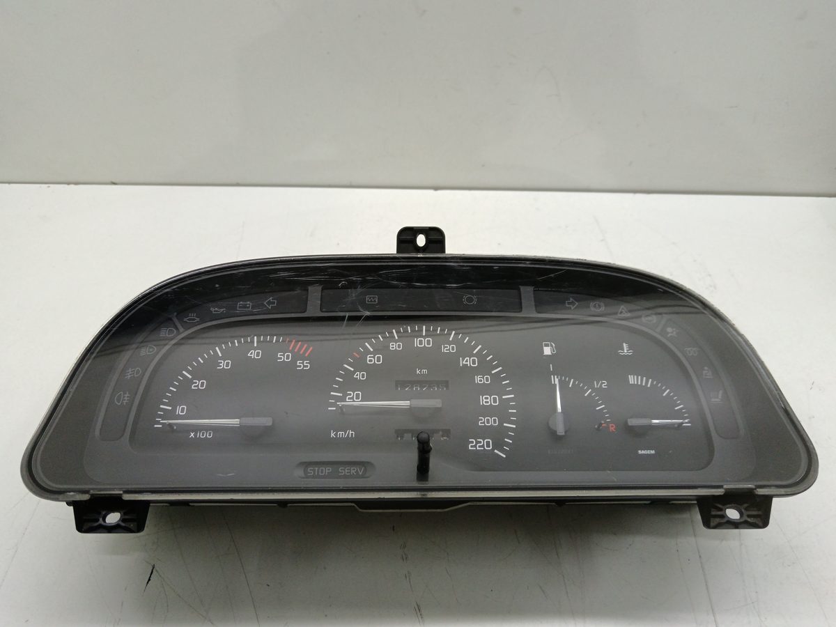 Tablero De Instrumentos Renault Laguna (B56) 1994-1998 2.2 dT RT 2.2L 83kW 7700844751