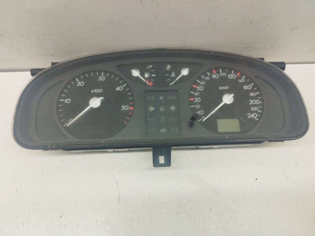 Tablero De Instrumentos Renault Laguna Ii (BG0) 2001-2007 1.9 dCi Diesel CAT 8200170297