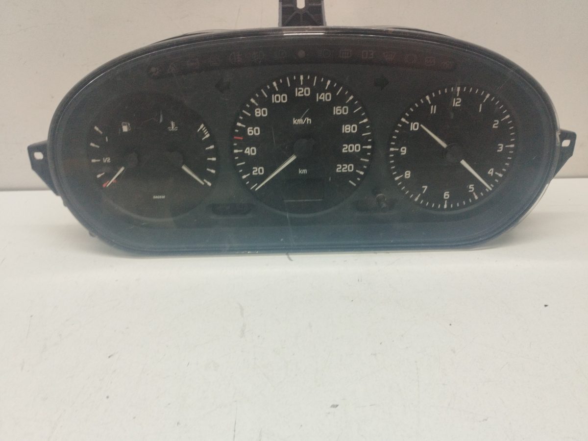 Tablero De Instrumentos Renault Megane I Classic (LA0) 1996-2001 1.9 Diesel 7700847784