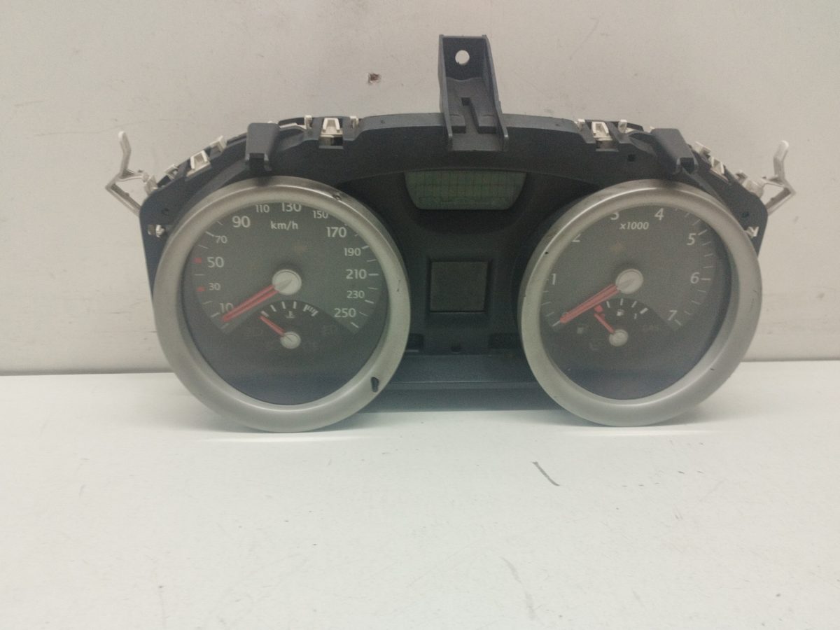 Tablero De Instrumentos Renault Megane Ii Berlina 5p 2002-2009 Dynamique 8200292072
