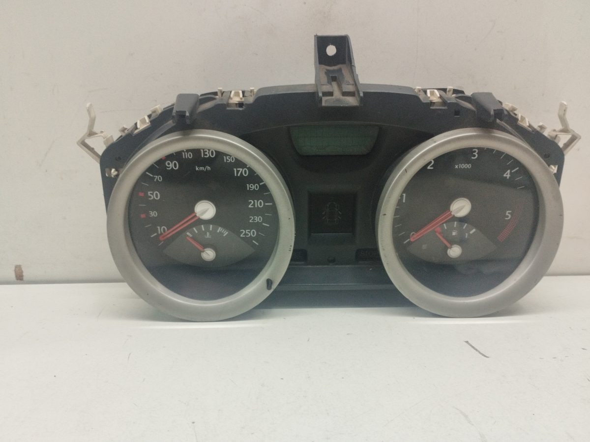 Tablero De Instrumentos Renault Megane Ii Berlina 5p 2002-2009 Dynamique 8200399695