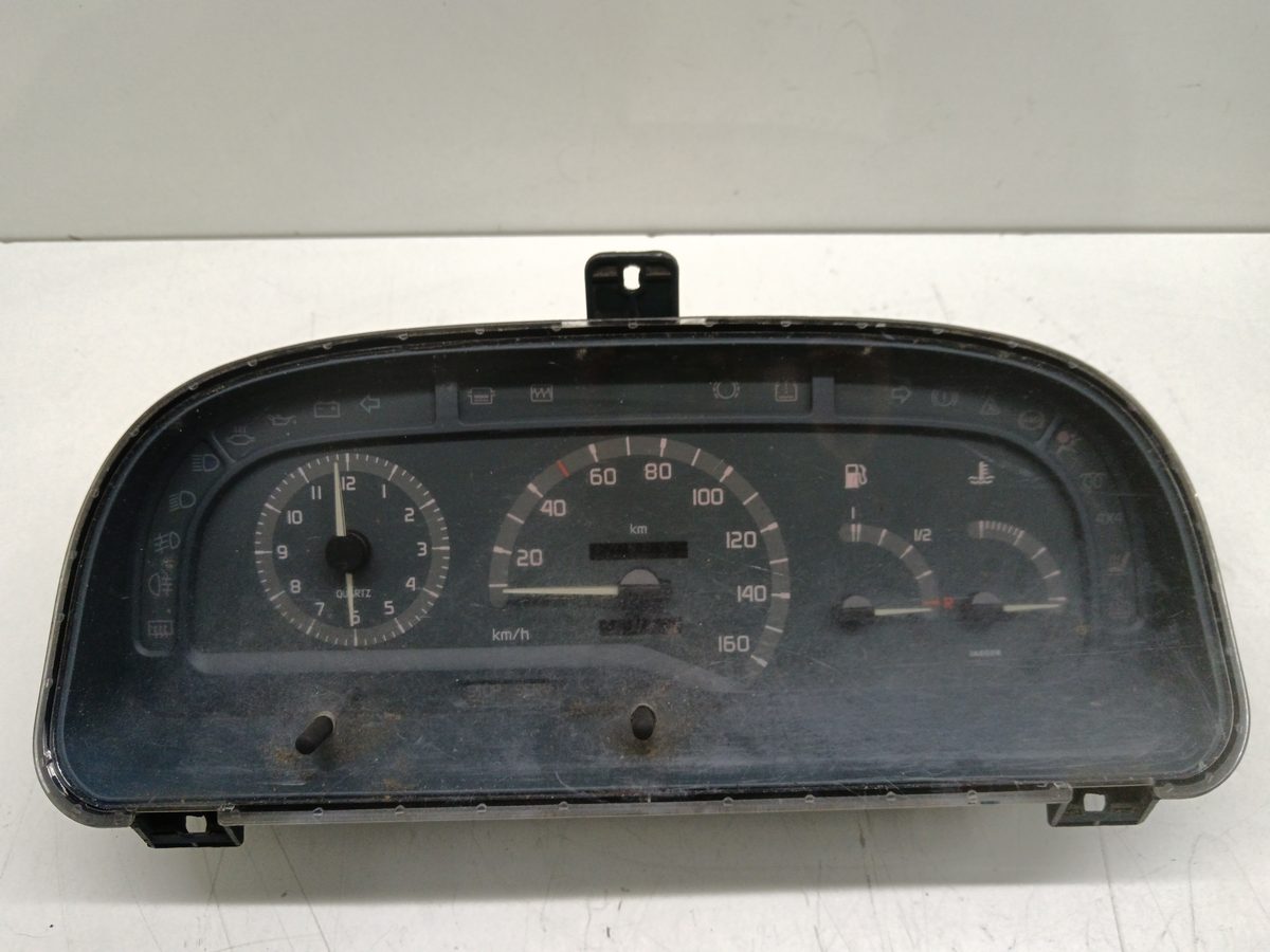 Tablero De Instrumentos Renault Trafic (desde 5.89) 1989-2000 T 1100 1.9L 44kW 7700308313