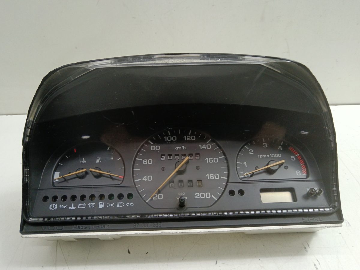 Tablero De Instrumentos SEAT Toledo (1L) 1991-1999 Base 1.6L 74kW 81117785