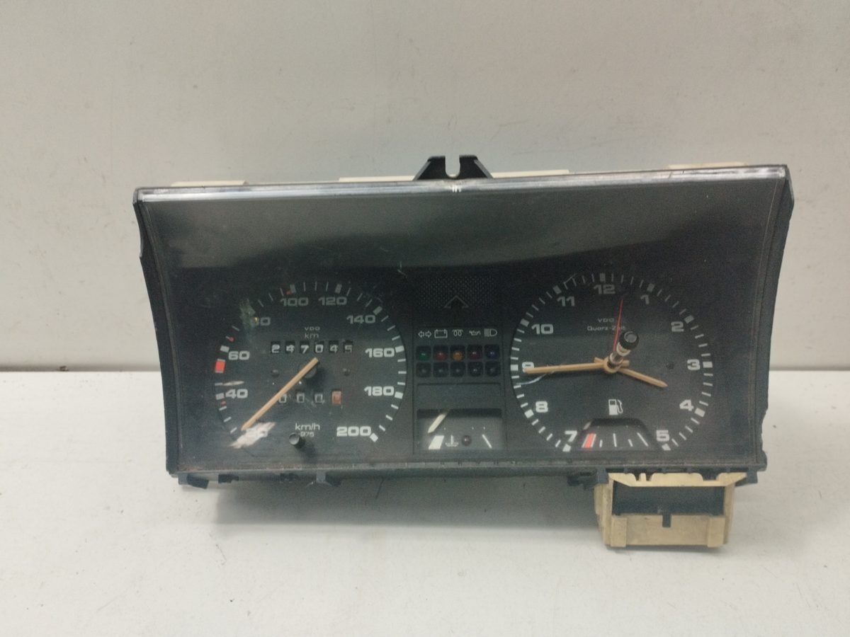 Tablero De Instrumentos Volkswagen Golf Ii (191/193) 1983-Actualidad 5440119900