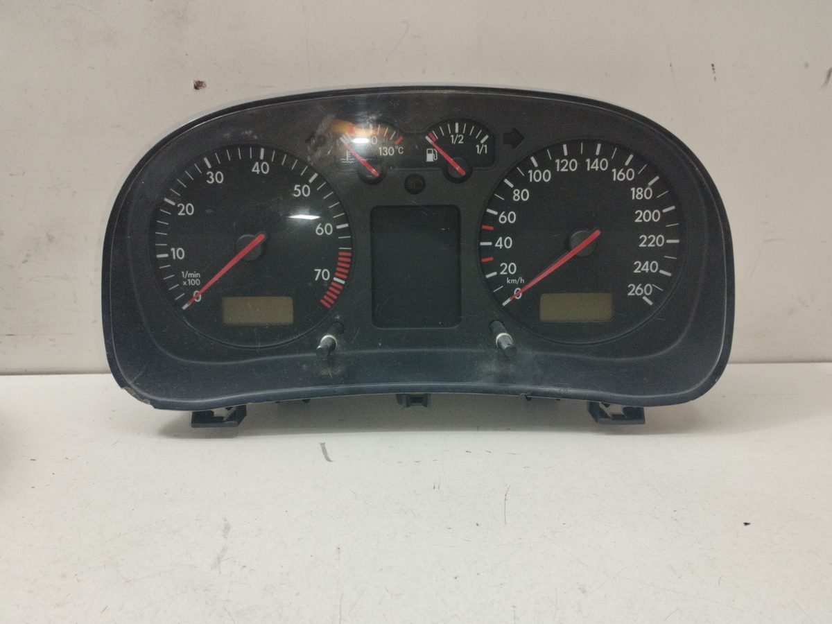 Tablero De Instrumentos Volkswagen Golf Iv Berlina (1J1) 1997-2003 1J0919881B