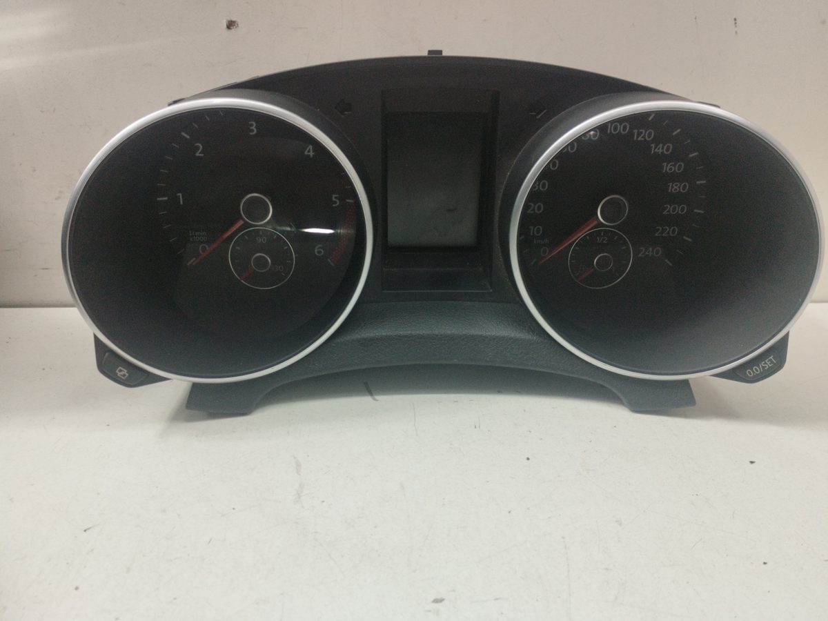 Tablero De Instrumentos Volkswagen Golf Vi (5K1) 2008-2012 Advance BlueMotion 5K0920871A