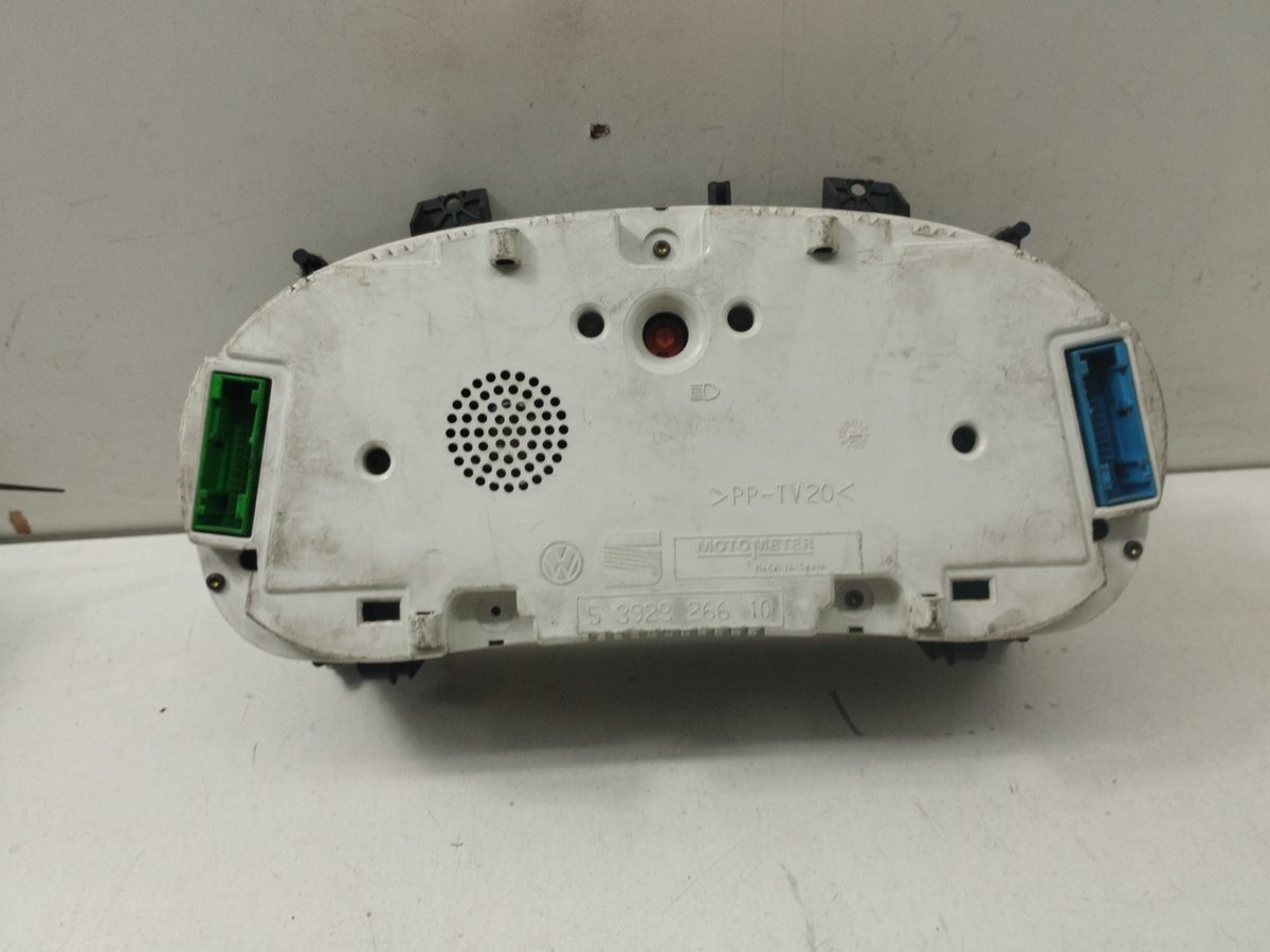 Tablero de Instrumentos Volkswagen Polo (6N1) 1994-1999