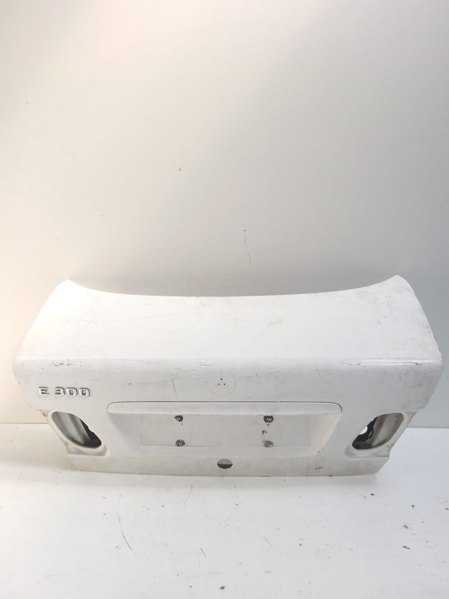 Tapa Baul Mercedes-Benz Clase E (W210) Berlina 1995-2002