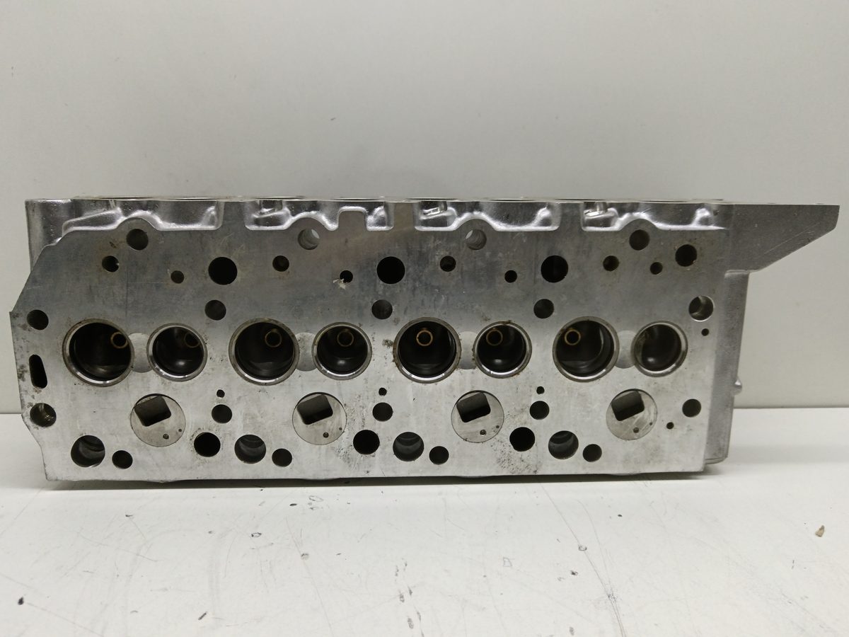 Tapa de Cilindros Mitsubishi L 200 (K60T) 1996-1999